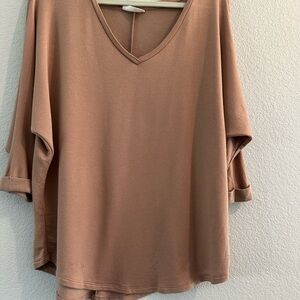 Ivoire Elegant Women's V-Neck Blouse in Soft Tan